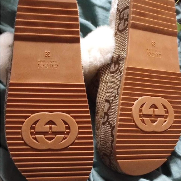 WOMEN'S PLATFORM FUR LINED SLIDE - Picture 2 of 5